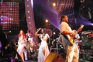 Nile Rodgers & CHIC live at Montreux 2004 Nile Rodgers & CHIC live at Montreux 2004