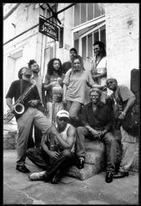 Crédit photo : Port du casque obligatoire Crédit photo : Port du casque obligatoire