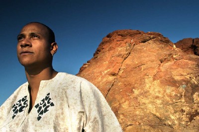 Fanga - Montpellier - Afrobeat/Hip Hop/Funk Fanga - Montpellier - Afrobeat/Hip Hop/Funk