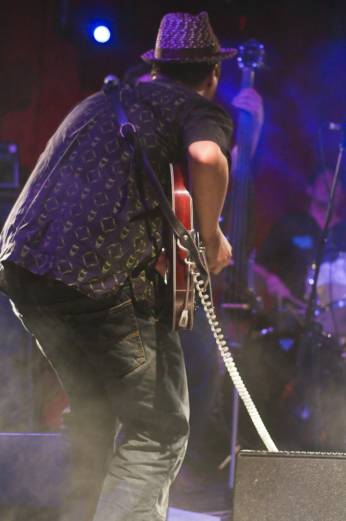 Quantic y su combo barbaro feat alice russel cabaret sauvage 100717-4 Quantic y su combo barbaro feat alice russel cabaret sauvage 100717-4